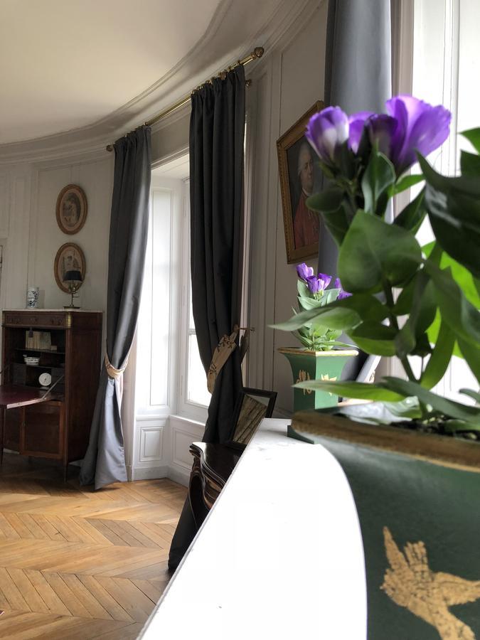 Bed and Breakfast Castel Saint-Léonard à Falaise  Extérieur photo